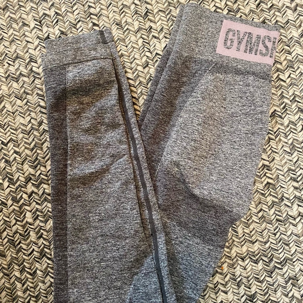 Gymshark flex high waisted leggings medium grey/pink